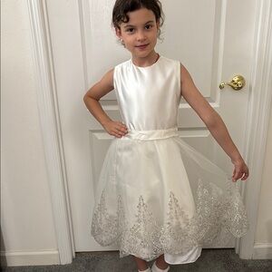 Elegant White Lace Kids Dress